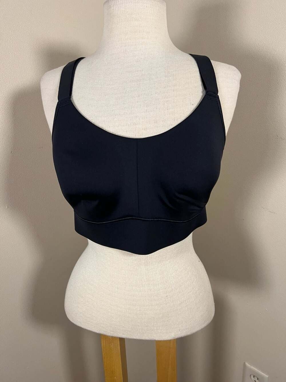 Under Armour Breathelux High Support Sports Bra Black XL